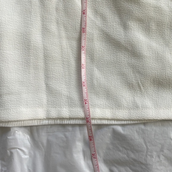 Zara T-Shirt Short Sleeve in White/Yellow & Purple Size-Medium NWOT - Picture 16 of 16